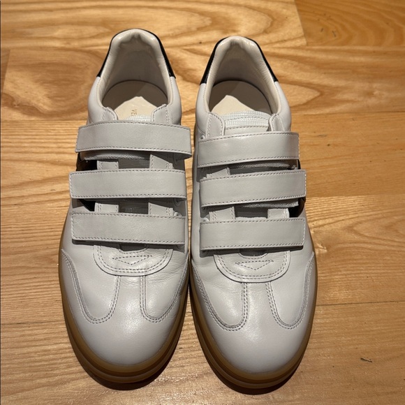 NEW *Veronica Beard* White and Black Reagan Velcro Sneakers - Size 8 - Picture 7 of 8